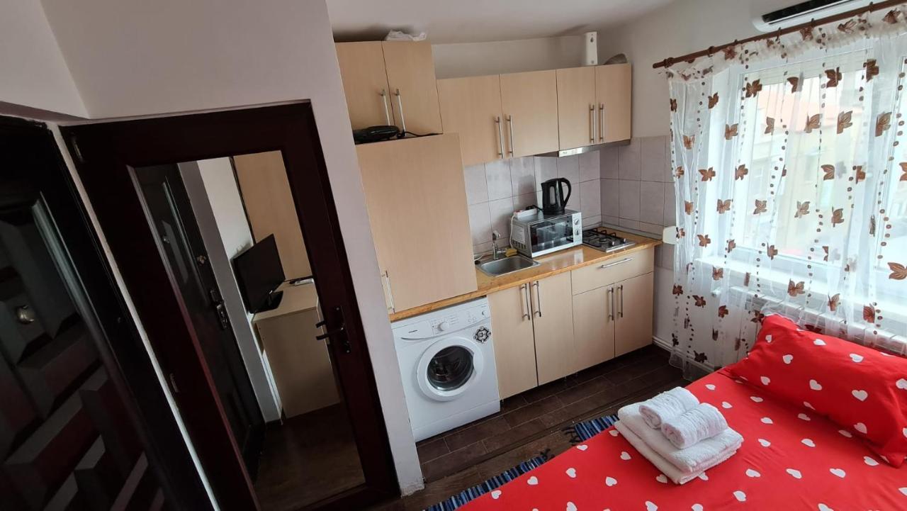Garsoniera Plaja Modern Centru Lägenhet Constanţa Exteriör bild